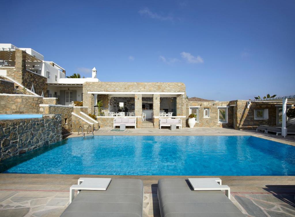 Bazén v ubytování Kallos of Mykonos - previous Leonis Summer Houses nebo v jeho okolí