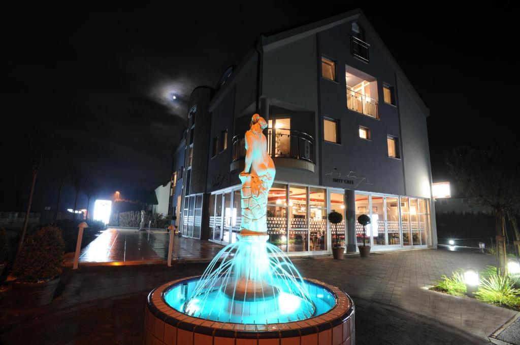 Apartments and Rooms Oliviers - Housity