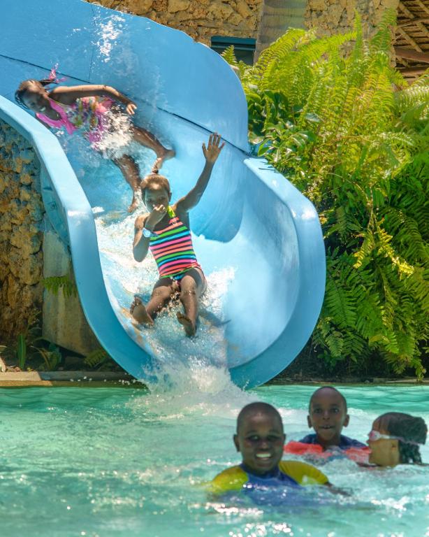 Bazén v ubytování Sarova Whitesands Beach Resort & Spa nebo v jeho okolí