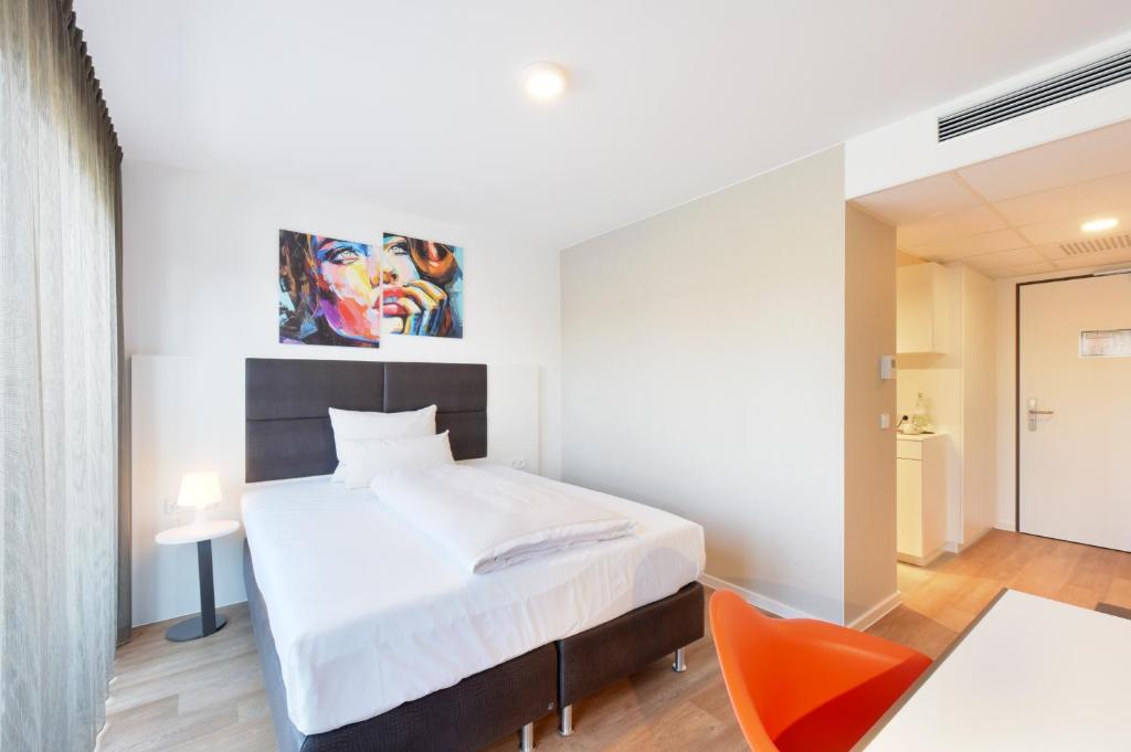 K-Apart Hotel & Boardinghouse - Sala De Negocios