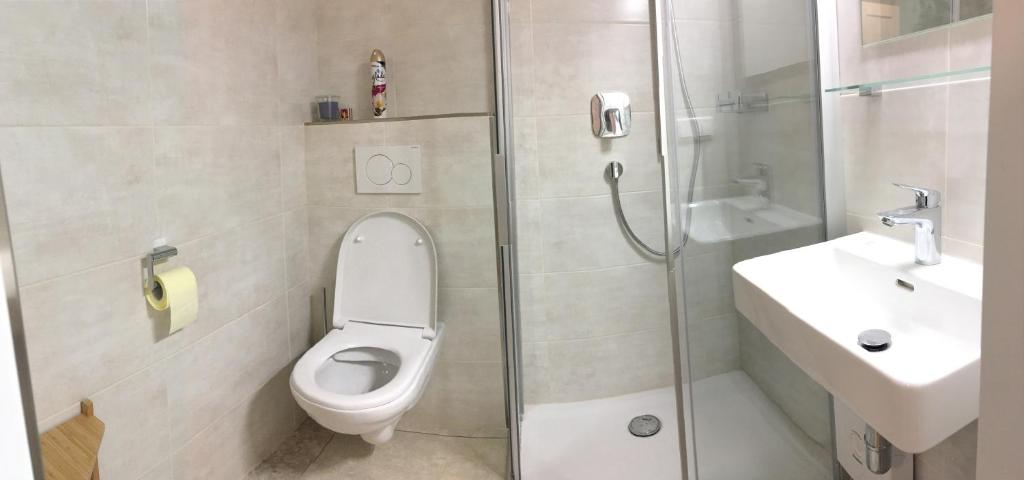 A bathroom at Appartement Hochkönigreich