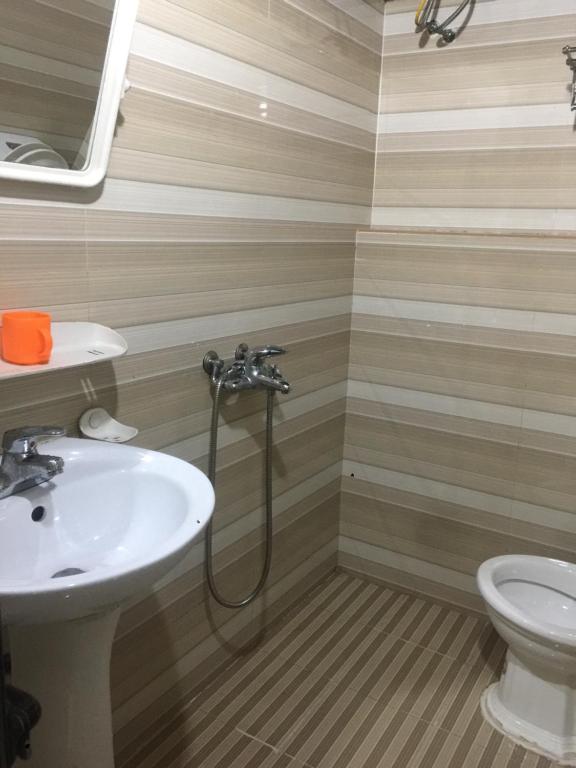 Phòng tắm tại Viet Duc Guest House