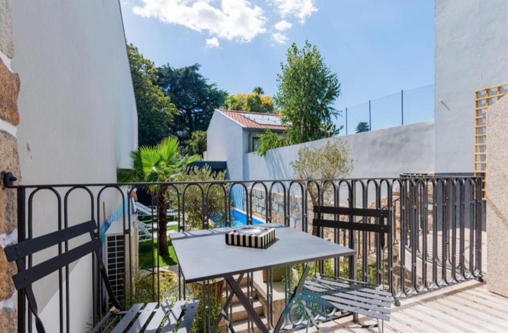 Uma varanda ou terraço em Maison Cabral