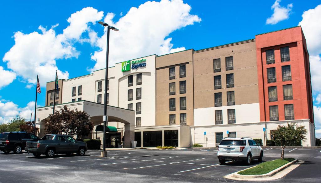 Holiday Inn Express Atlanta W (I-20) Douglasville, an IHG Hotel