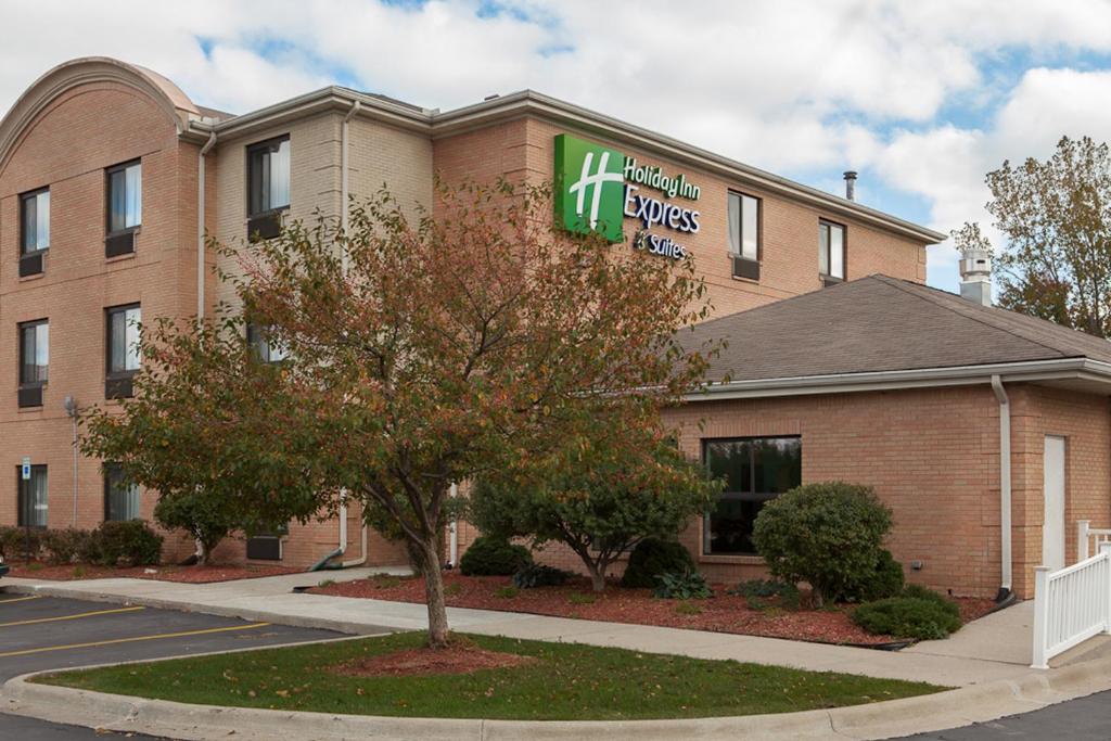 Gallery image of Holiday Inn Express Hotel & Suites Canton, an IHG Hotel in Canton