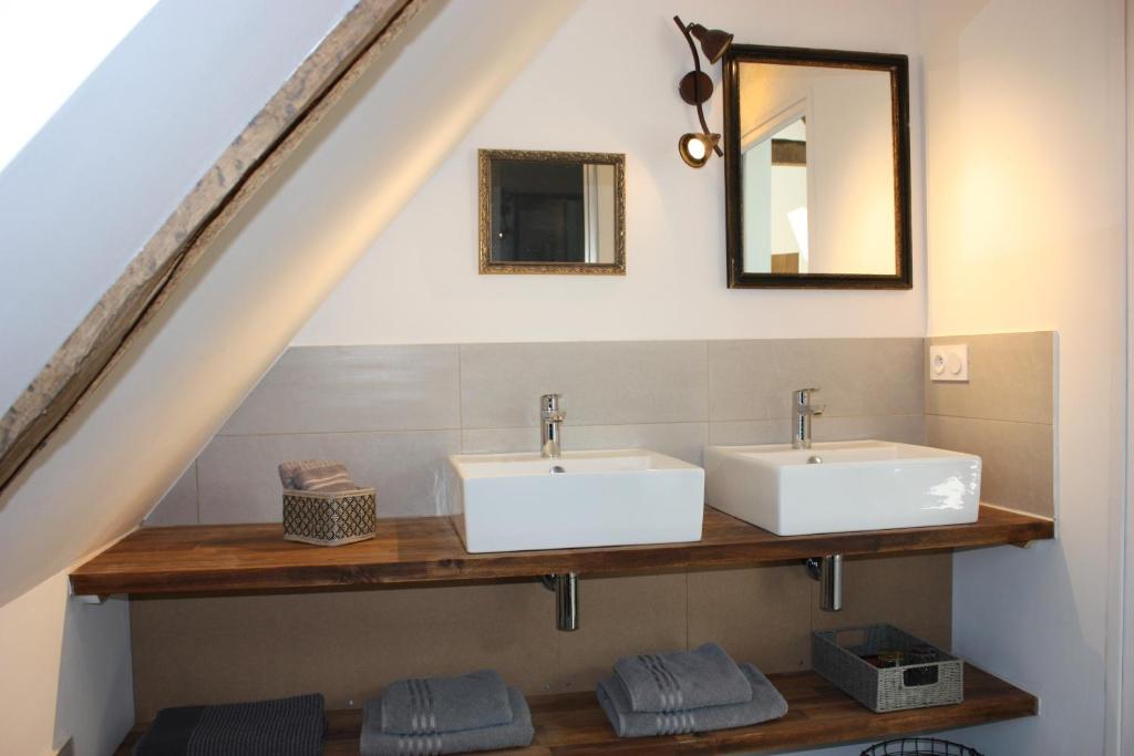 Domaine de la Prévostais - Family Room With Private Bathroom