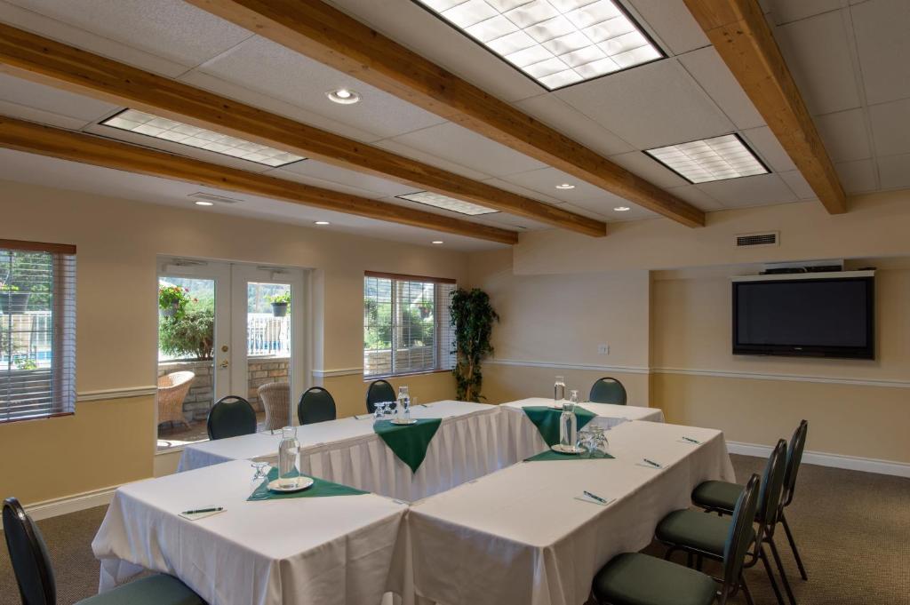 South Thompson Inn & Conference Centre - Resim 39