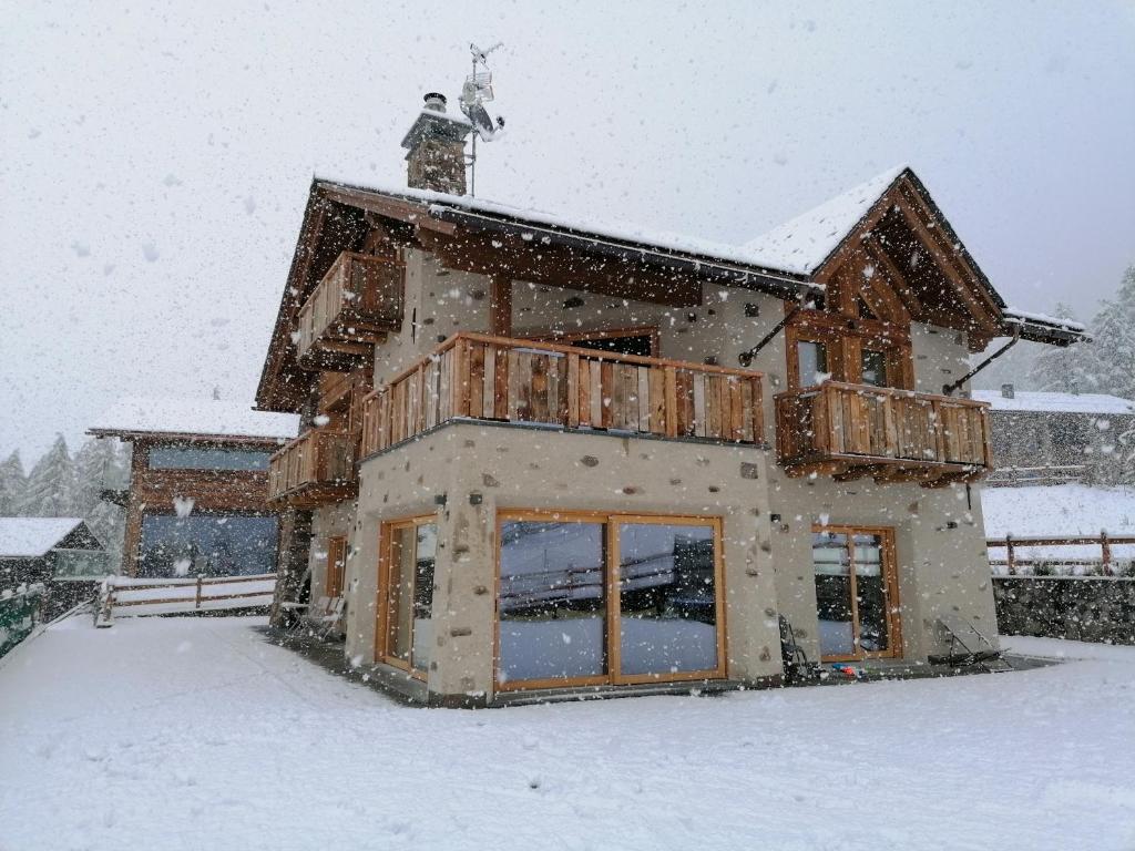 Nova Lodge during the winter