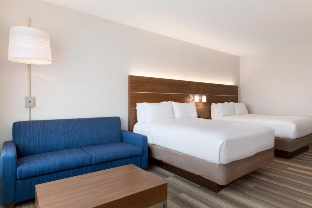 Holiday Inn Express & Suites - Cincinnati NE - Red Bank Road, an IHG Hotel - Chambre Standard Avec Deux Lits Queennes