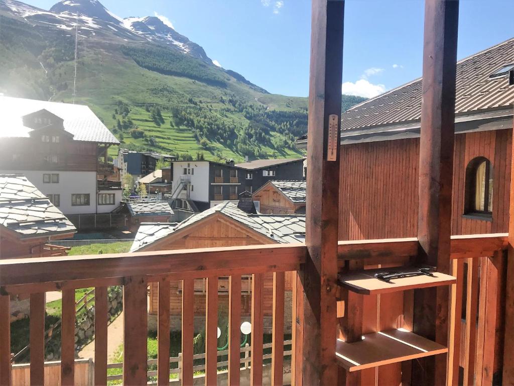 a balcony with a view of a mountain at Boost Your Immo Les 2 Alpes Andromede 165 in Vénosc