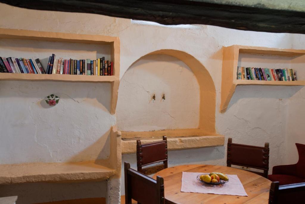 Библиотека in country house
