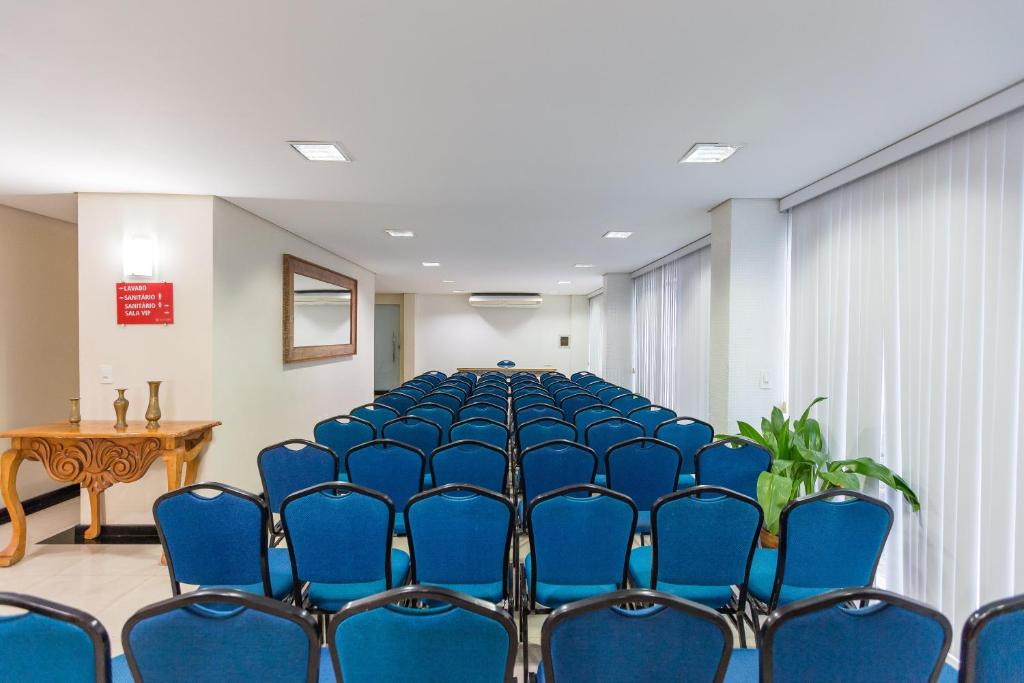 Konferenční prostory v ubytování Eunapolis Plaza Hotel