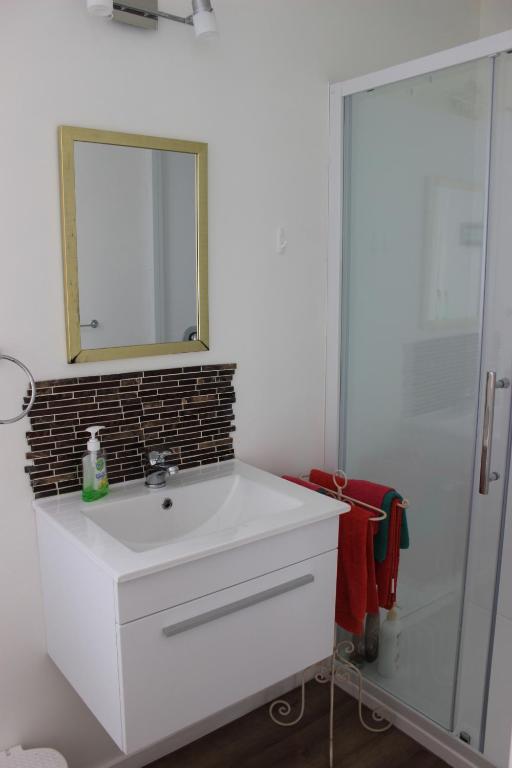 Waimoana Garden Accommodation - Resim 11