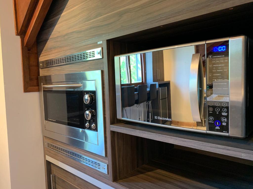 Vale das Hortênsias - Apto Gramado 300 metros Rua Coberta  Vale das Hortênsias - Apto Gramado 300 metros Rua Coberta