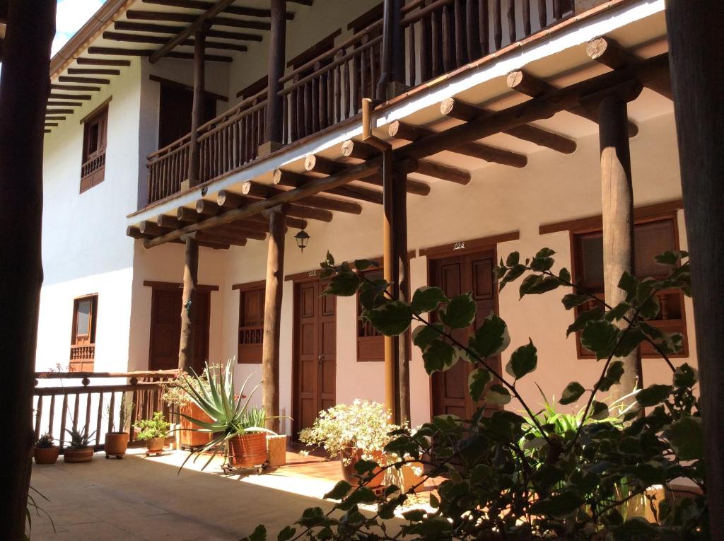 Alojamiento El Retiro Barichara