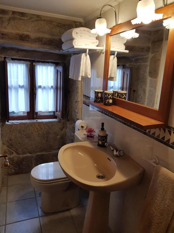 Kuchyň nebo kuchyňský kout v ubytování Casa Rualeira