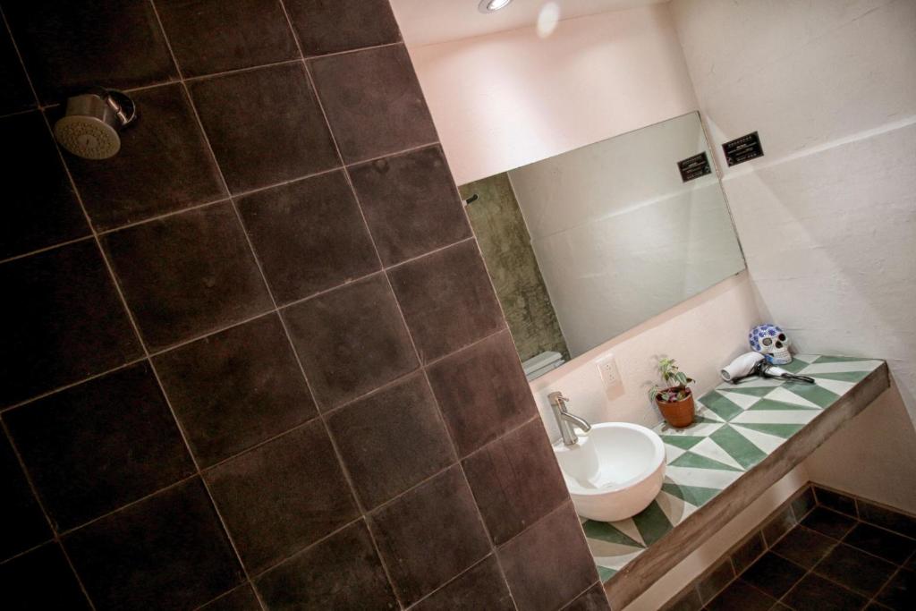 Hostel Hospedarte Centro - Doppelzimmer Mit Share Badezimmer Und Balkon