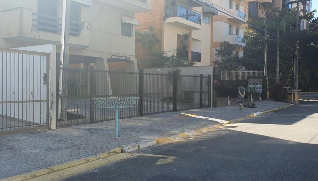  Apartamento na Enseada