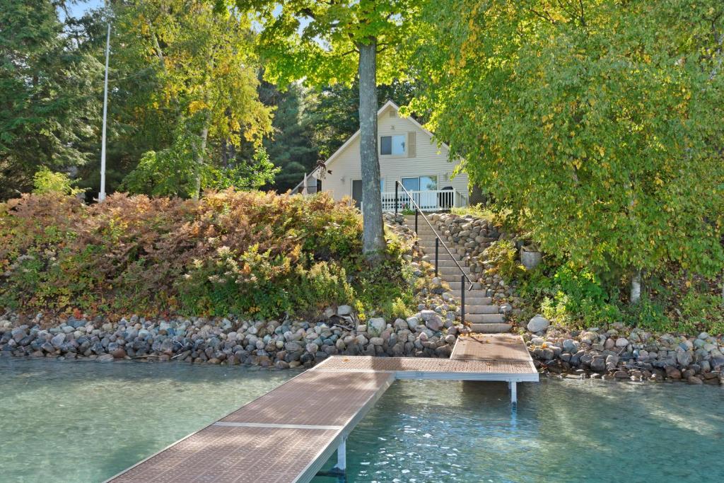 Zahrada ubytování Walloon Lake Cottage