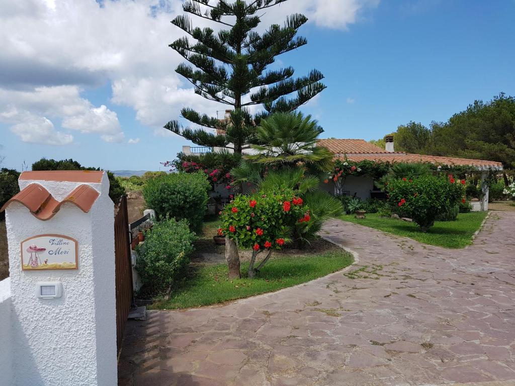 Villino Mery a Calasetta - Lussuosa villa con piscina