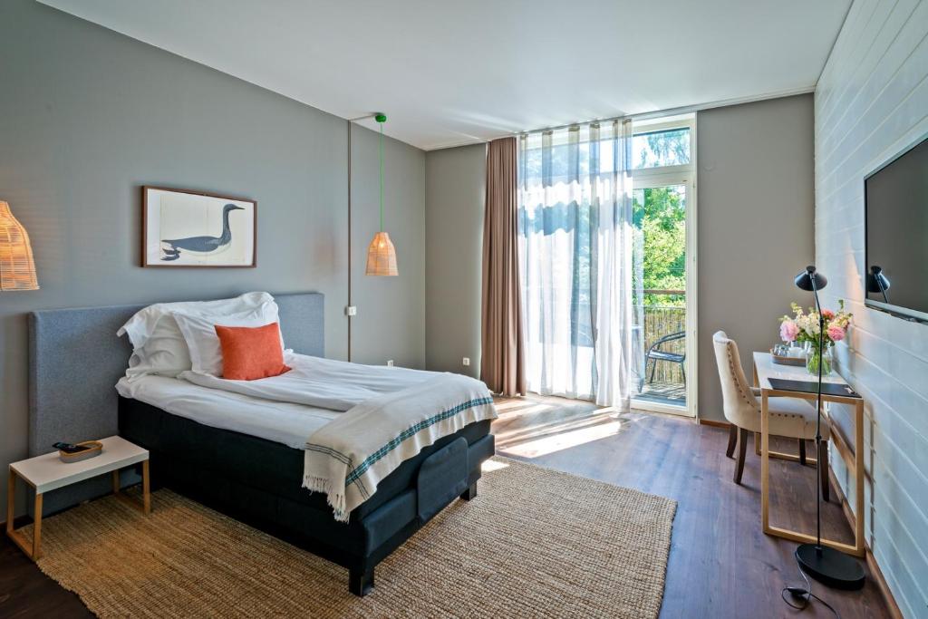 Hotel no. 16