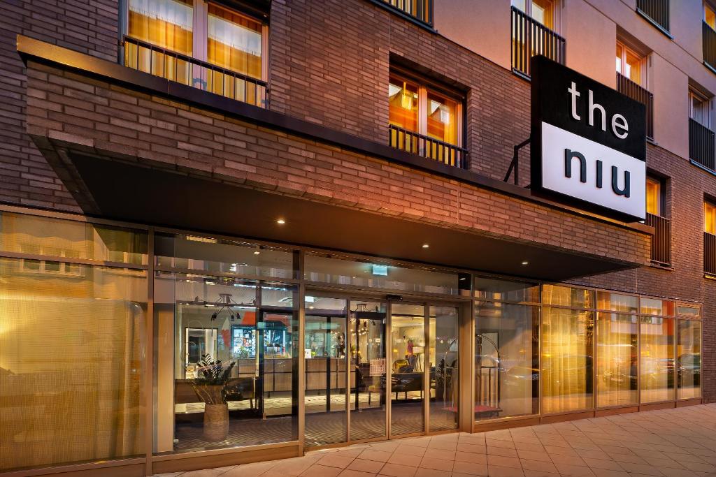 Holiday Inn - the niu, Charly Frankfurt City by IHG - Resim 5