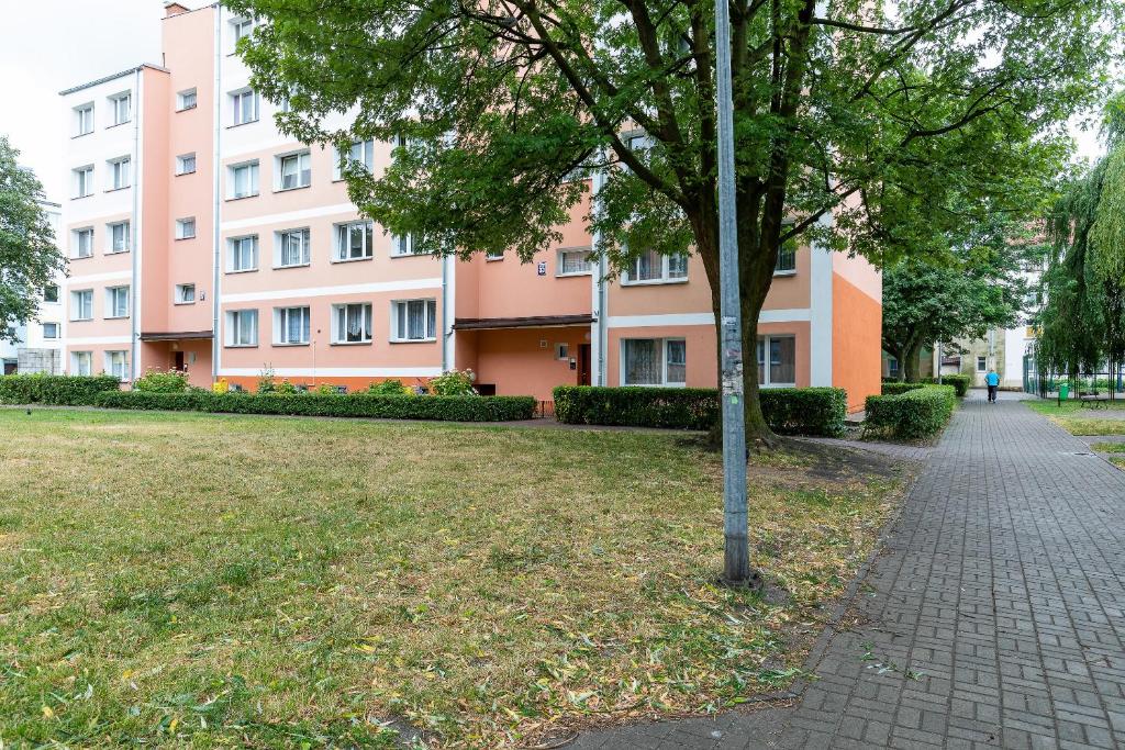 Fotografia z galérie ubytovania Jantar Home - Mieszkanie w centrum z 2 sypialniami v destinácii Kołobrzeg