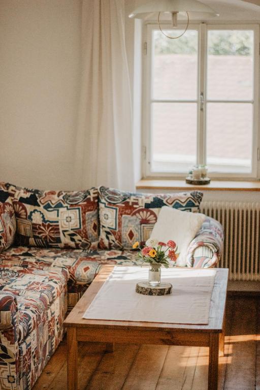 Posezení v ubytování Ferienwohnung im Mühlviertler Panorama Vierseithof