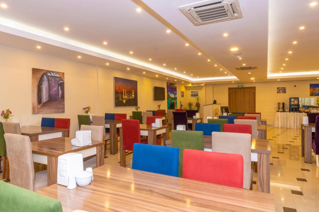 هتل هارمونی Merter & SPA, آژانس هواپیمایی آسمان سپید
