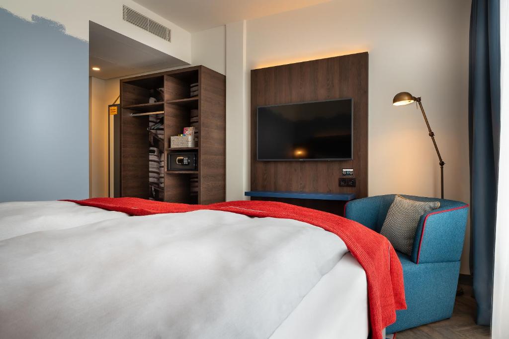 Holiday Inn - the niu, Keg Hamburg Ost by IHG - Resim 12