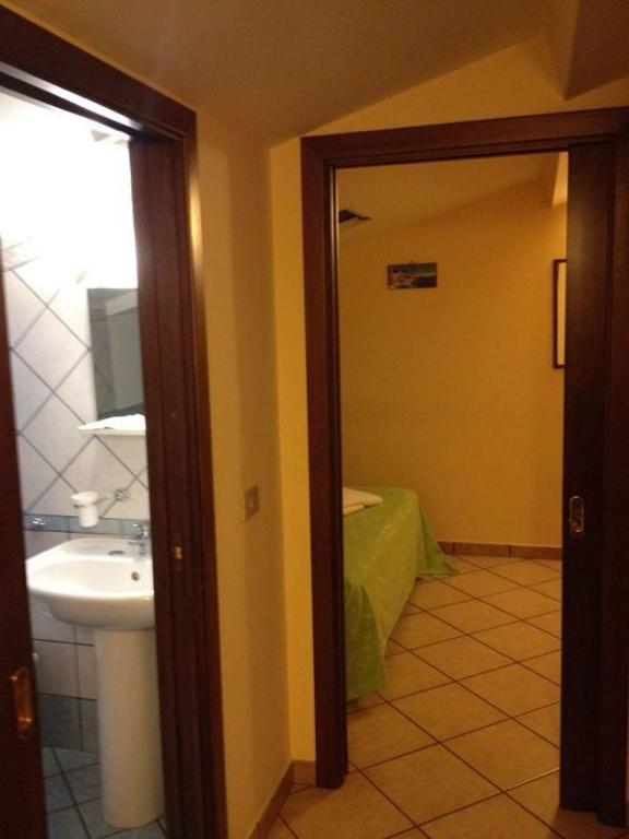 B&B Miramare - Economy Tweepersoonskamer - Zolder