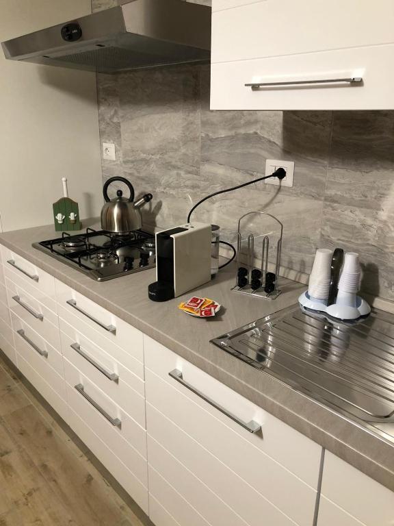 Kuchyňa alebo kuchynka v ubytovaní B&B IL CAVALIERE