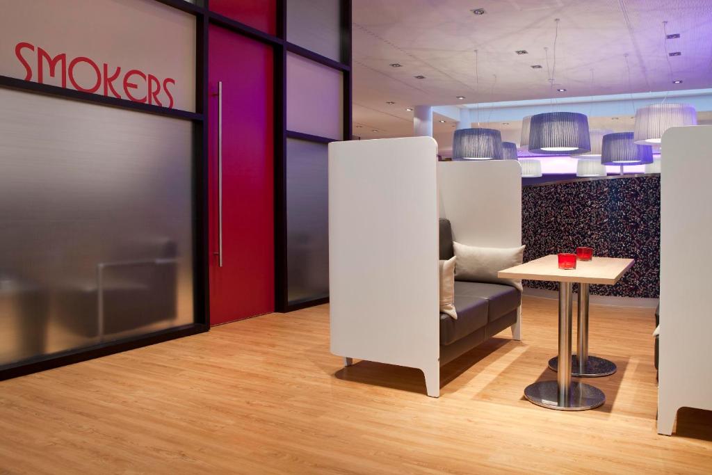 IntercityHotel Berlin Hauptbahnhof - Resim 28