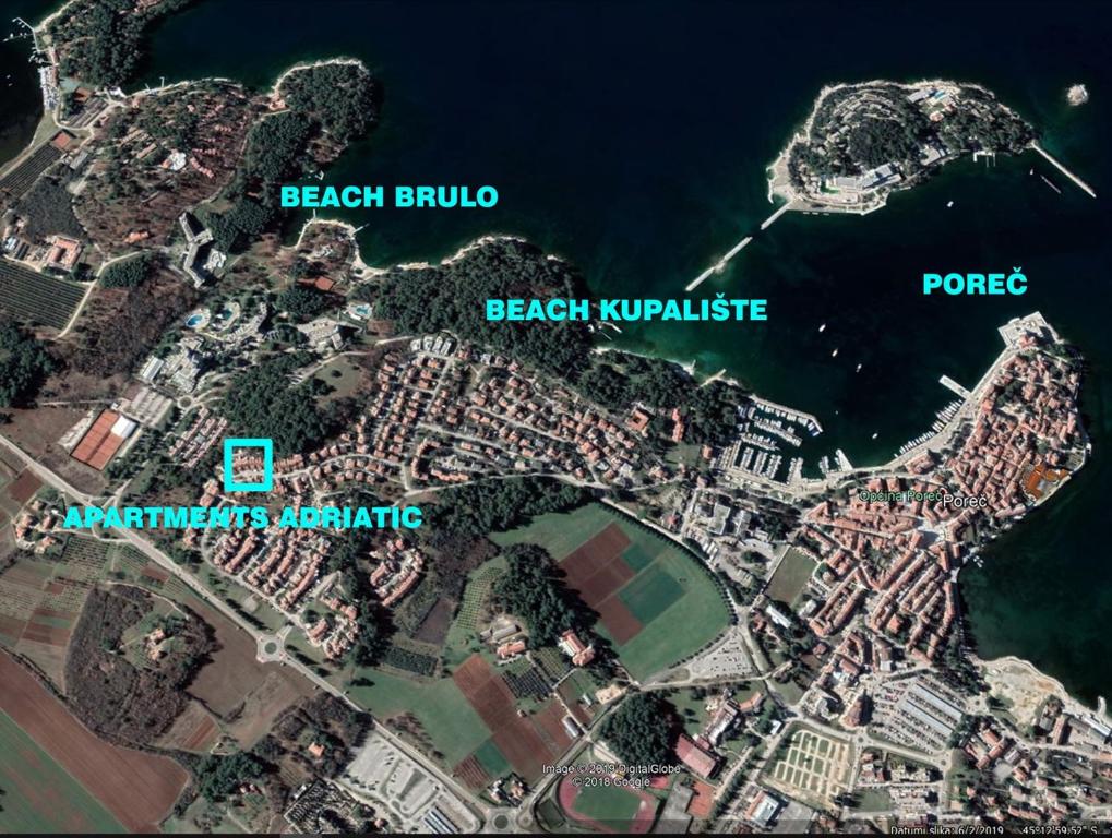 מבט מלמעלה על Apartments Poreč beach area Simo