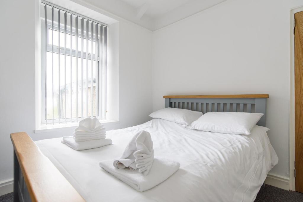 Railway Cottage - Housity