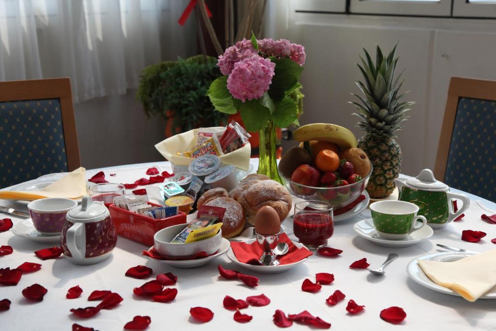 Jedzenie w hotelu lub w pobliżu