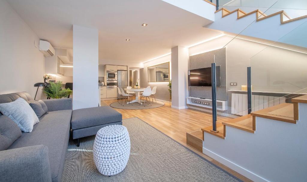 Poble Nou II You Stylish Apartments - Hizvo