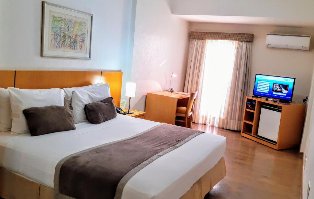  Cardum Hotel