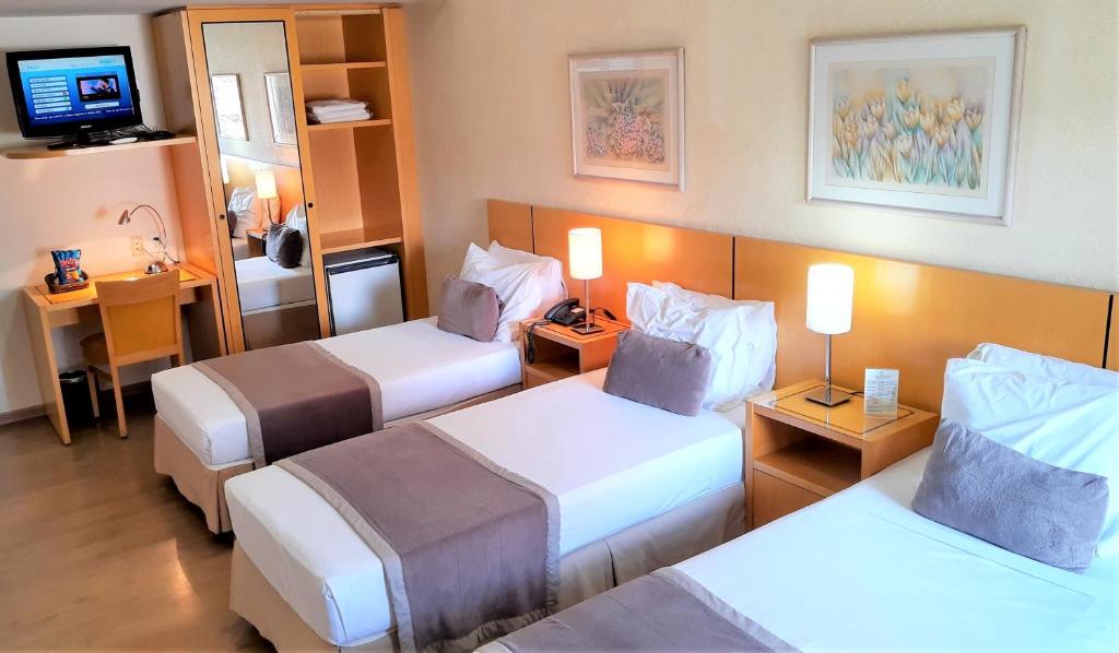  Cardum Hotel