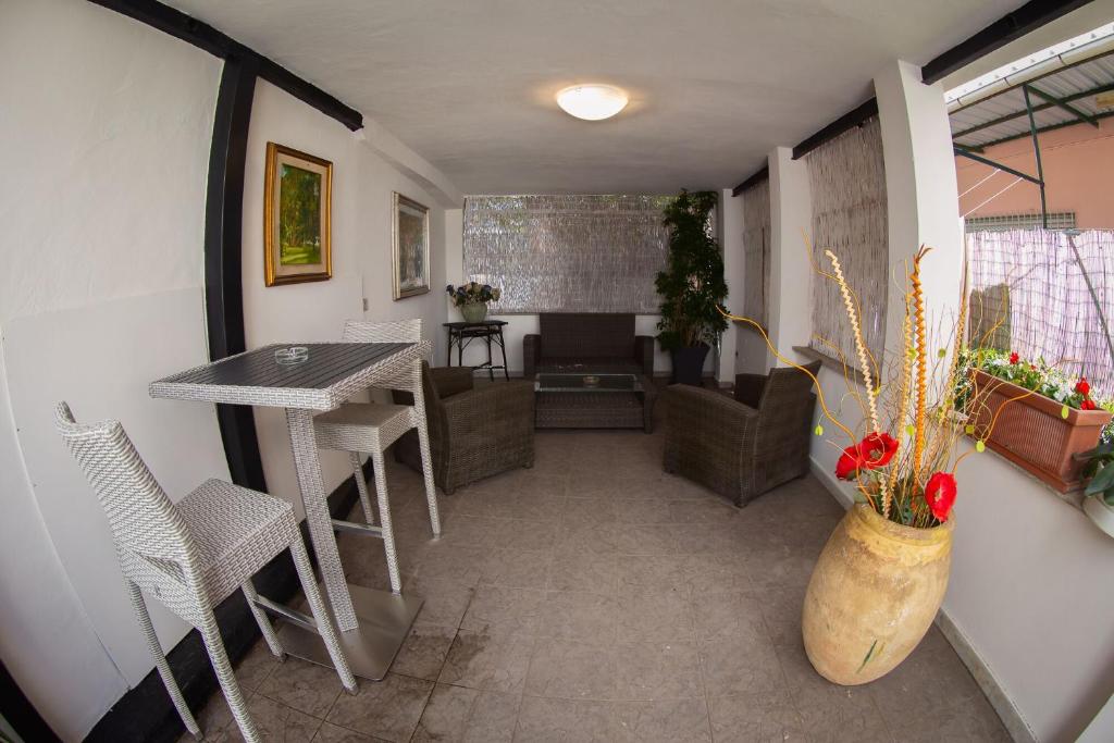 Kuchyň nebo kuchyňský kout v ubytování Hotel Marina