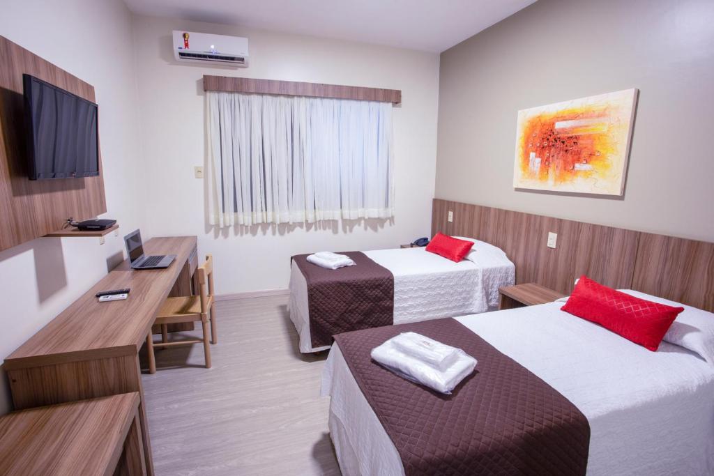  Carlton Plaza Hotel Uberlandia
