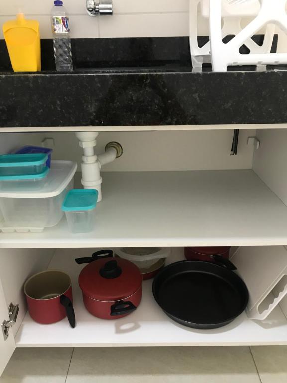 Kuchyň nebo kuchyňský kout v ubytování Apartamento Completo Jatiúca