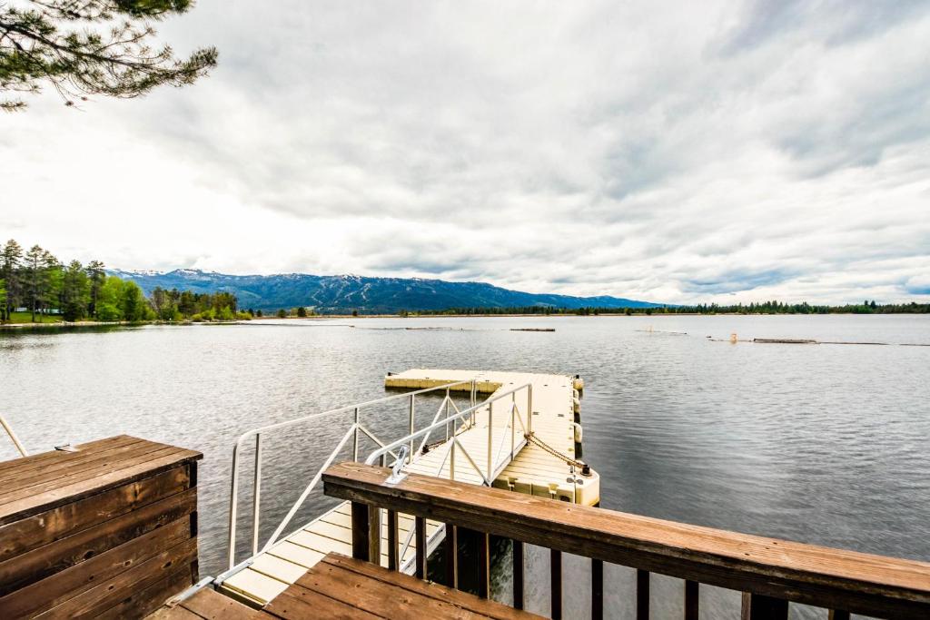 Vista de un río cerca de esta casa o chalet