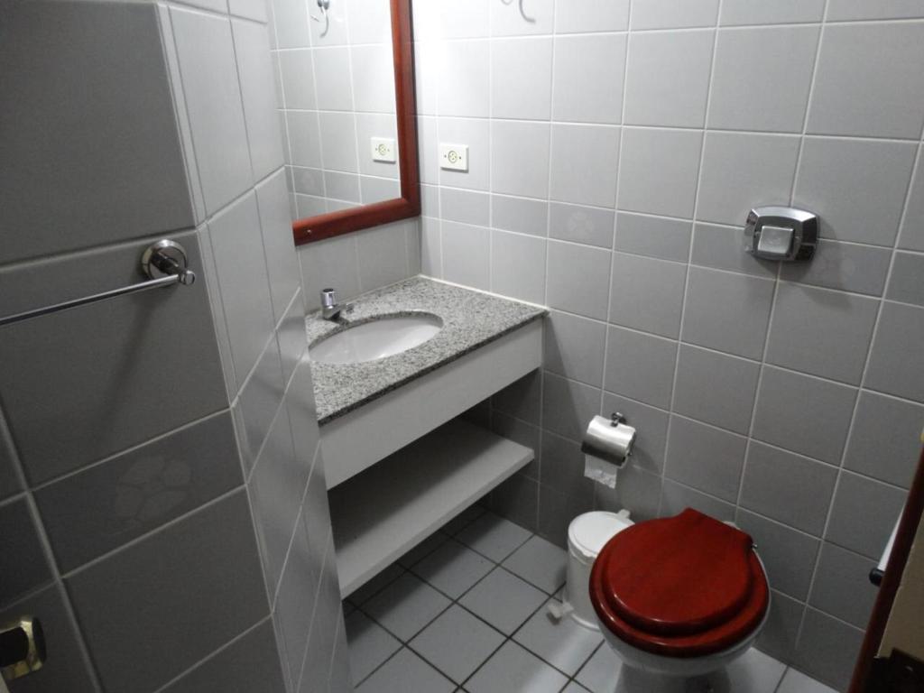  Apartamento 2 dormitórios completo 209B