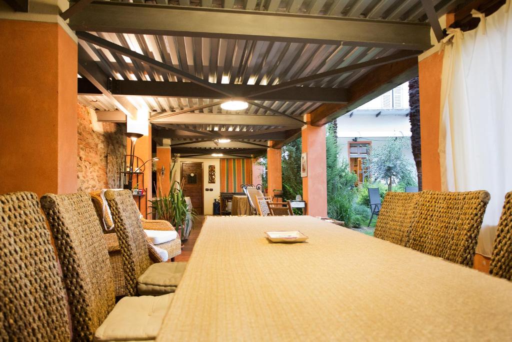 Posezení v ubytování Lori's Inn