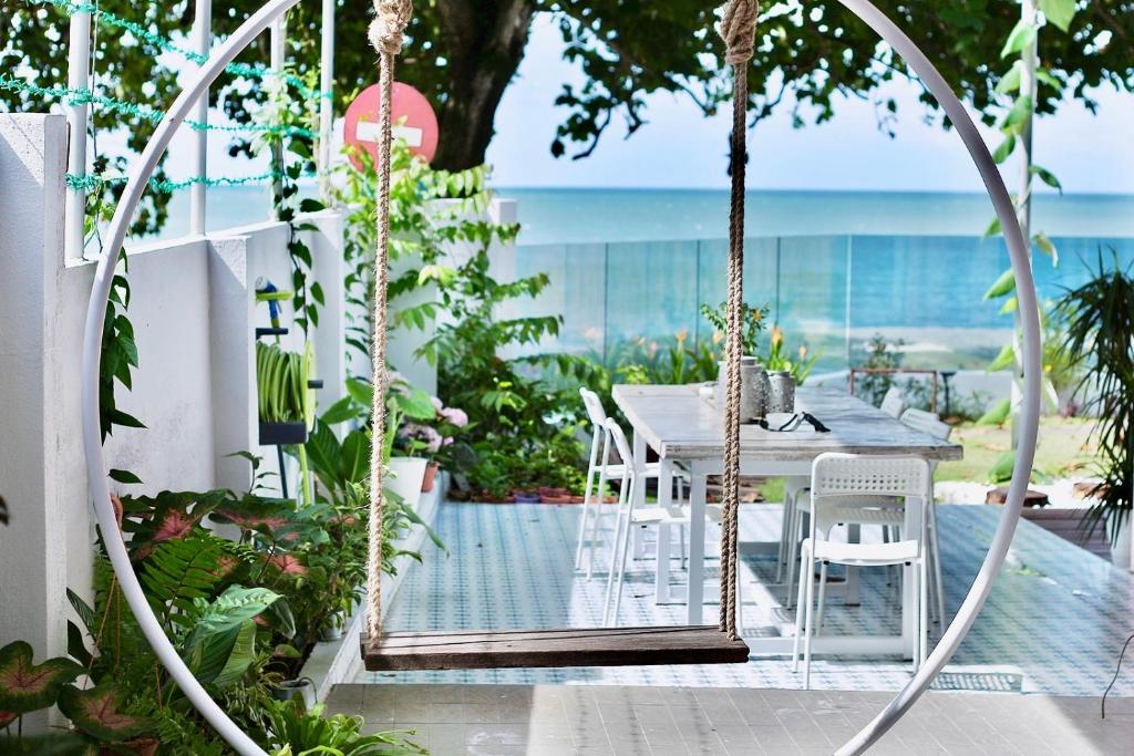 Smell Rose Beach Garden Batu Ferringhi Updated 2021 Prices