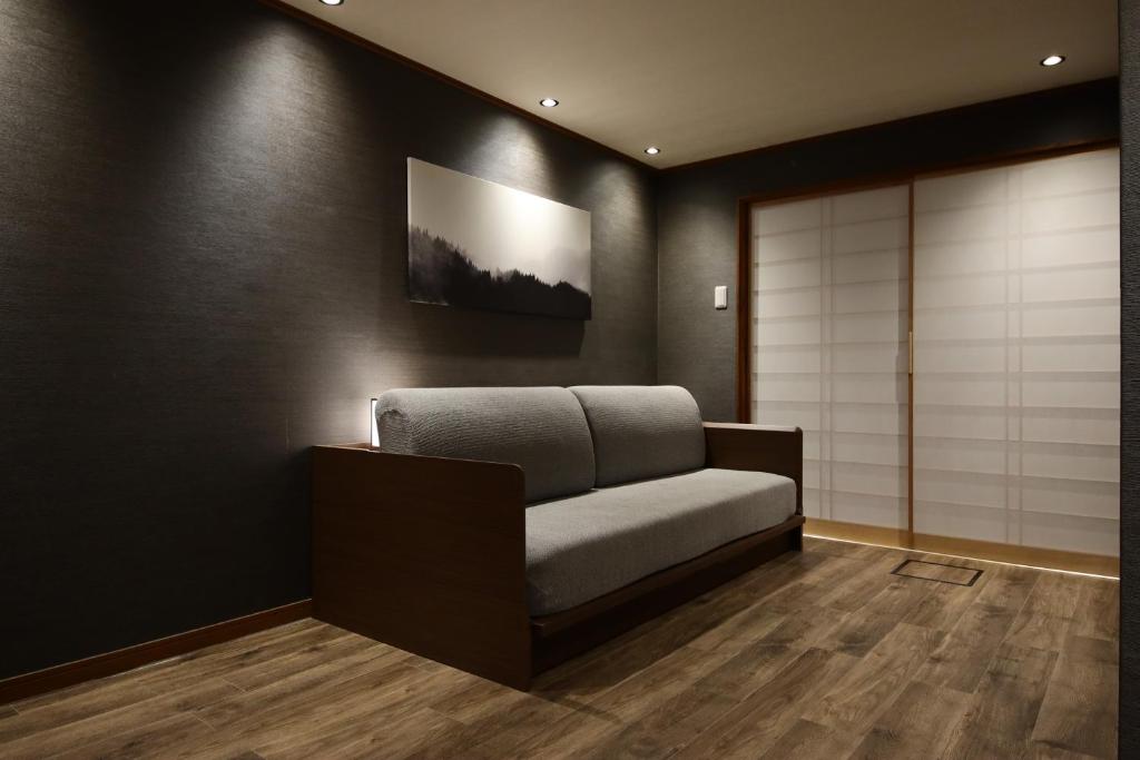 Posezení v ubytování Shiki Homes IKKO 8