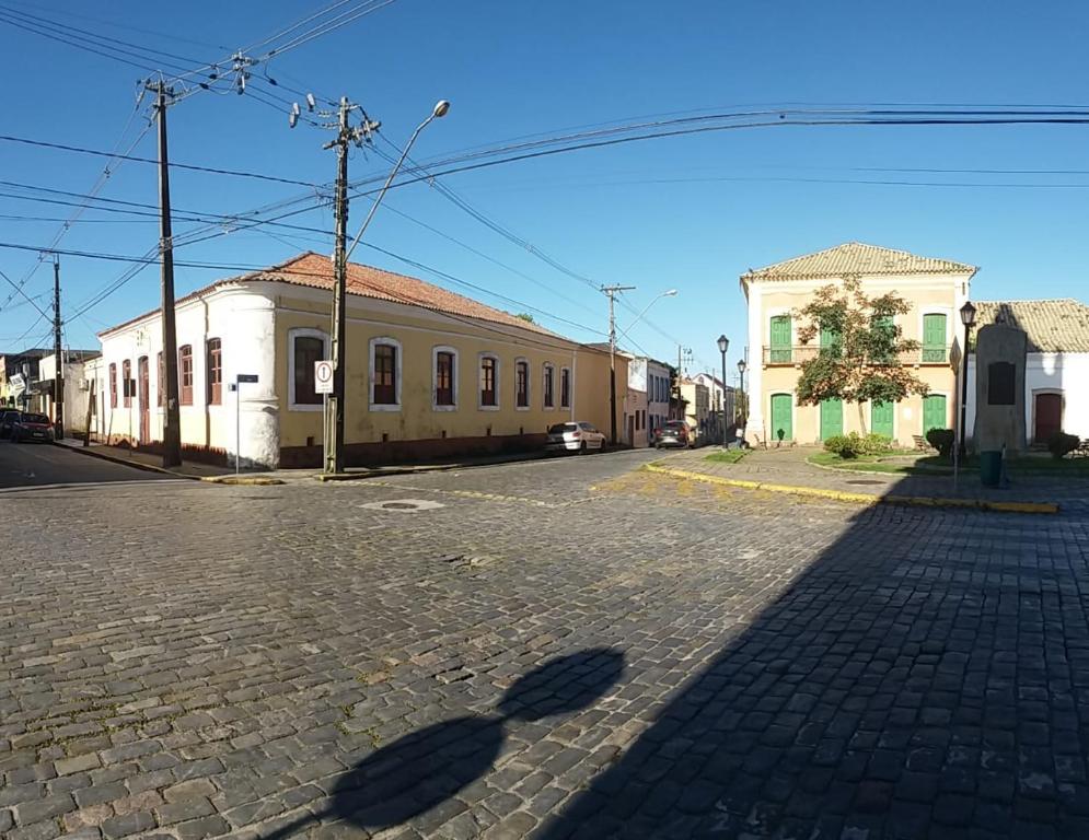  Casarao Tricentenario no Centro Historico de Paranagua