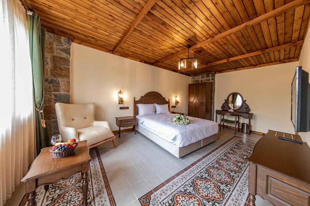 Foleya Mountain Resort Hotel & Villas - 17