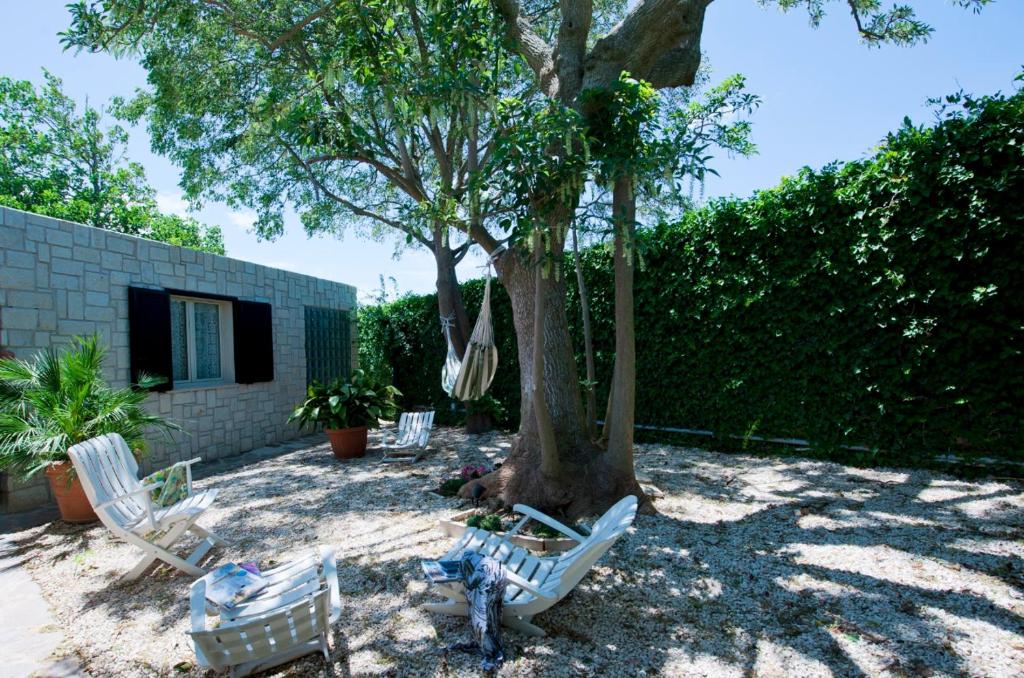 Vonkajšia záhrada v ubytovaní Stone House Modica